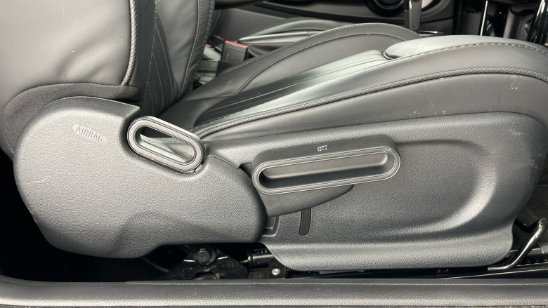 MINI Hatchback 2.0 Cooper S Exclusive 3dr Auto Petrol Hatchback